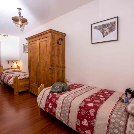 Maison Glarey Cir Vda 0023 * Courmayeur