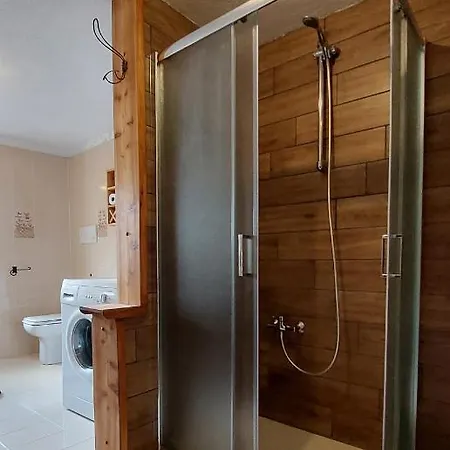 Maison Glarey Cir Vda 0023 Apartmán *